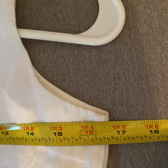 GAP Linen V-Neck Dress - White 6 - Waist 14” x 35”L - Pit2Pit 17” with pockets - Picture 7 of 14